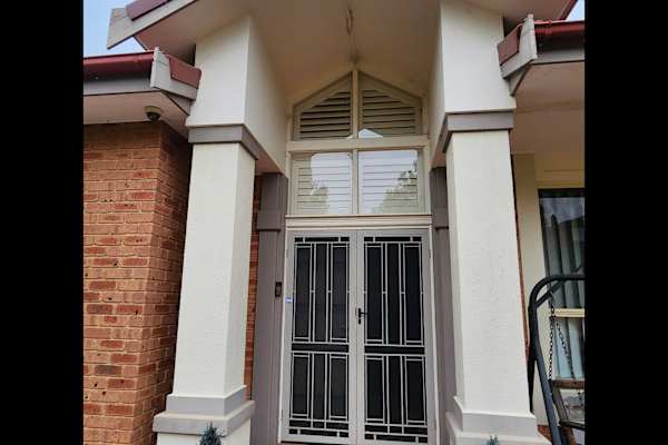 House sit in Campbelltown, NSW, Australia