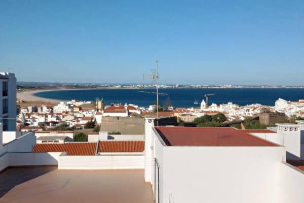 House sit in Lagos, Portugal