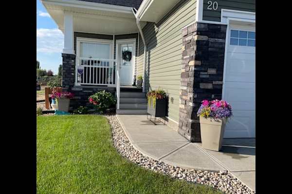 House sit in Spruce Grove, AB, Canada
