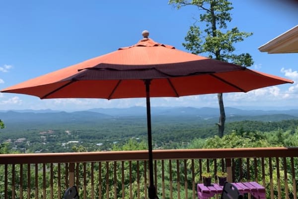 House sit in Asheville, NC, US