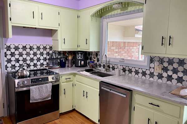 House sit in Farmington Hills, MI, US