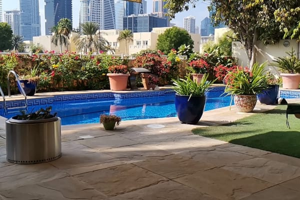 House sit in Dubai, United Arab Emirates