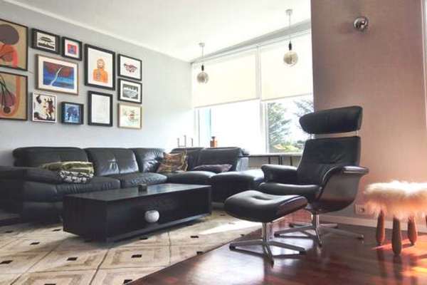 House sit in Reykjavík, Iceland