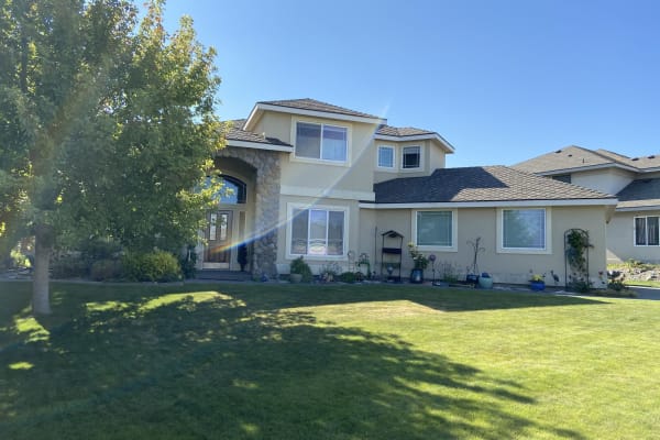 House sit in Kennewick, WA, US