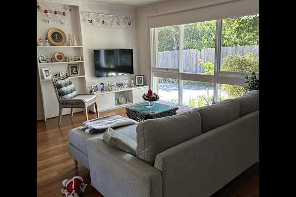 House sit in Melbourne, VIC, Australia