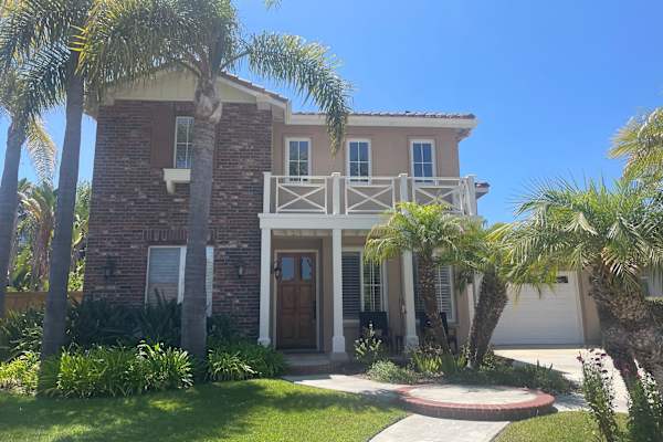 House sit in Carlsbad, CA, US