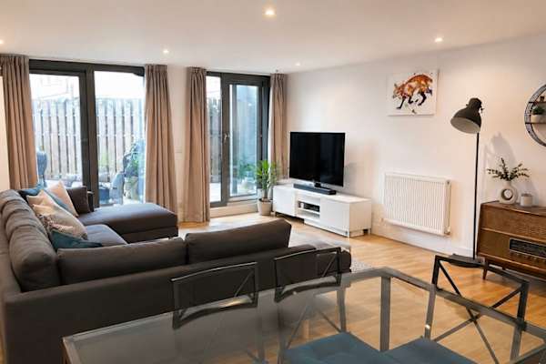 House sit in London, United Kingdom