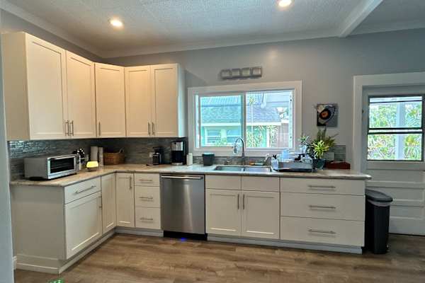 House sit in Wailuku, HI, US