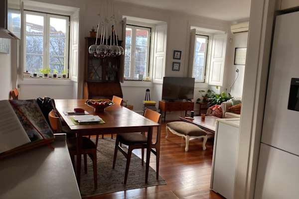 House sit in Lisbon, Portugal