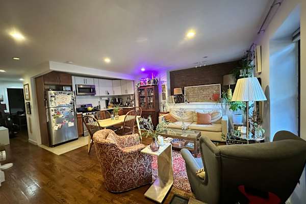 House sit in Phoenicia, NY, US