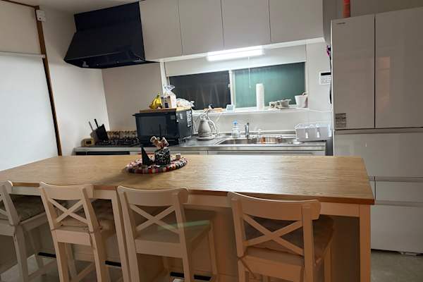 House sit in Kobe, Japan