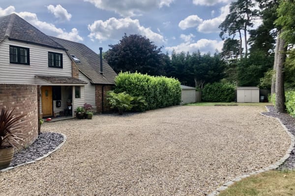 House sit in Beaconsfield, United Kingdom