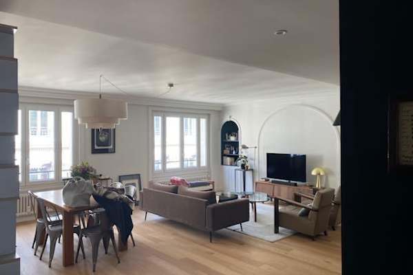 House sit in Lyon, France