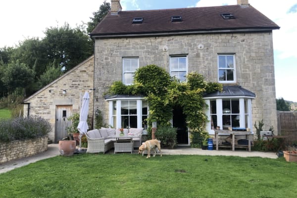 House sit in Stroud, United Kingdom