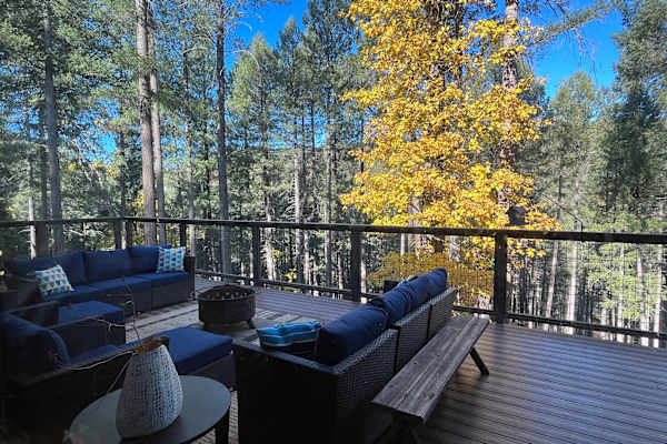 House sit in Nevada City, CA, US