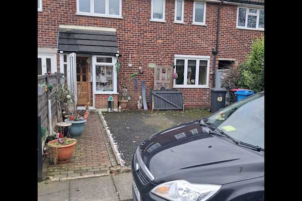 House sit in Manchester, United Kingdom