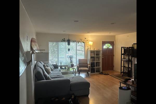 House sit in Santa Monica, CA, US
