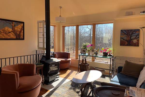 House sit in Sperryville, VA, US