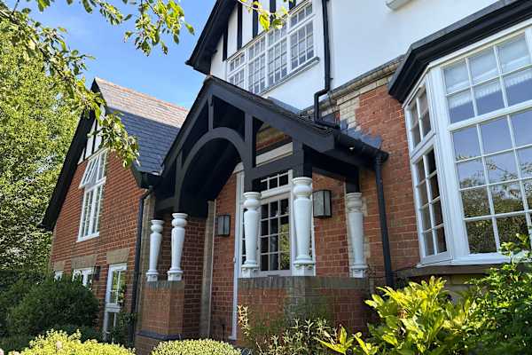 House sit in Tandridge, United Kingdom