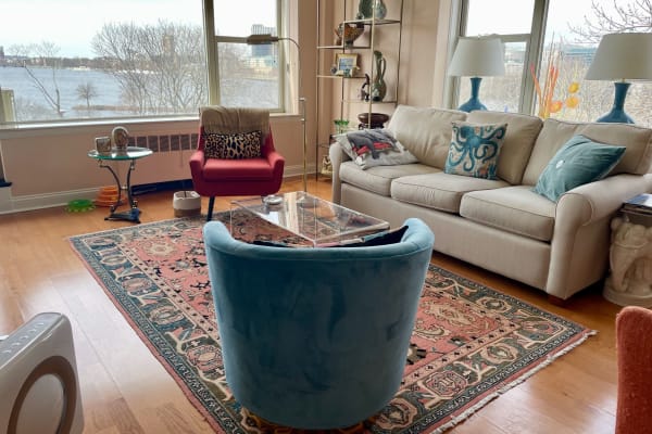 House sit in Boston, MA, US