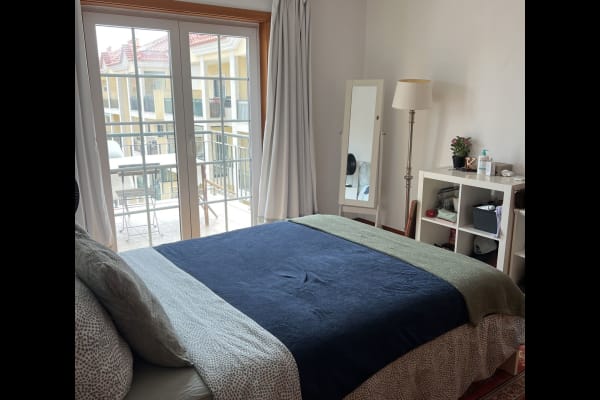 House sit in Lisbon, Portugal