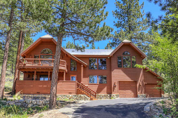 House sit in Truckee, CA, US