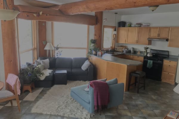 House sit in Nelson, BC, Canada