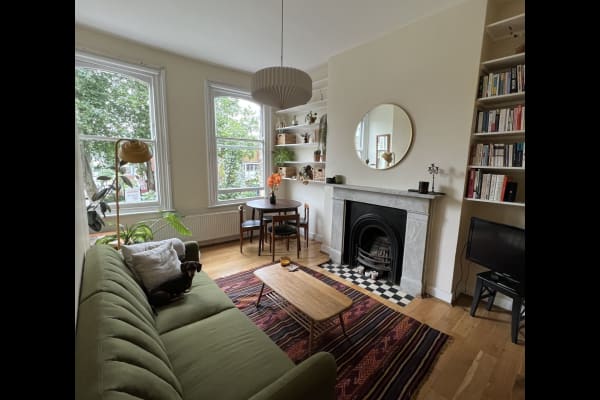 House sit in Lower Clapton, United Kingdom