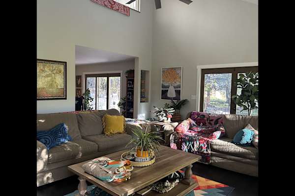 House sit in Lehi, UT, US