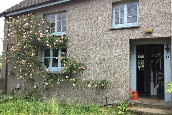 House sit in Looe, United Kingdom