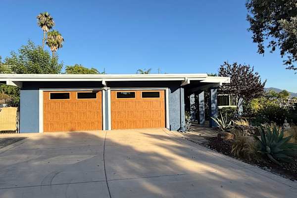 House sit in La Mesa, CA, US