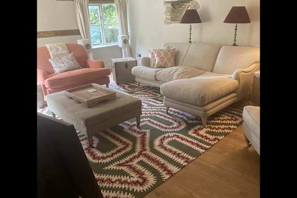 House sit in Cirencester, United Kingdom