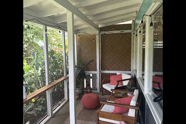 House sit in Honolulu, HI, US