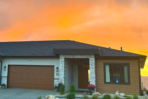 House sit in Kelowna, BC, Canada