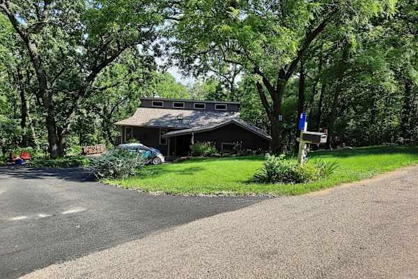 House sit in Galena, IL, US