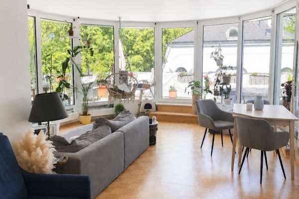 House sit in Bonn, Germany