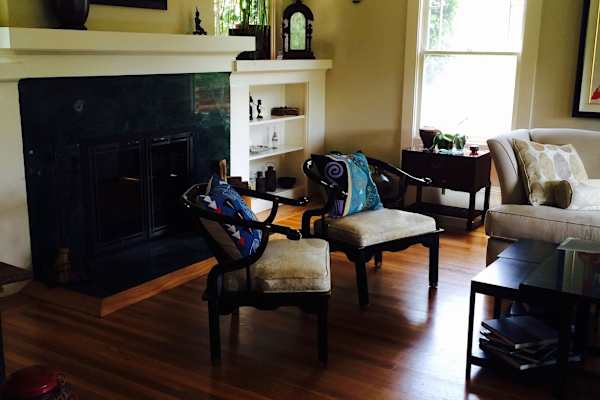 House sit in Oakland, CA, US