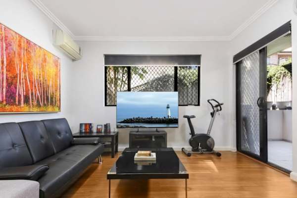 House sit in Sydney, NSW, Australia