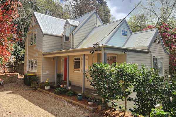House sit in Katoomba, NSW, Australia