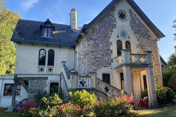 House sit in Clécy, France