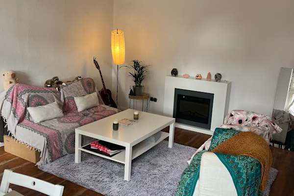 House sit in Berlin, Germany