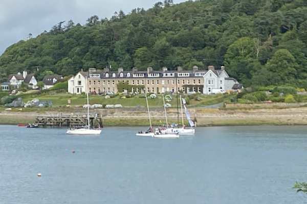 House sit in Crosshaven, Ireland