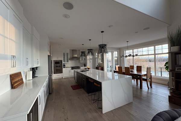 House sit in Calgary, AB, Canada