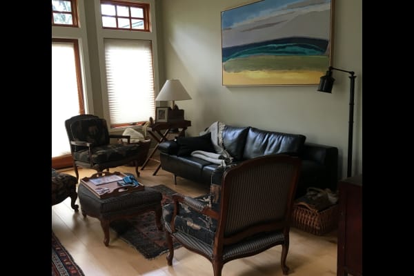 House sit in Victoria, BC, Canada