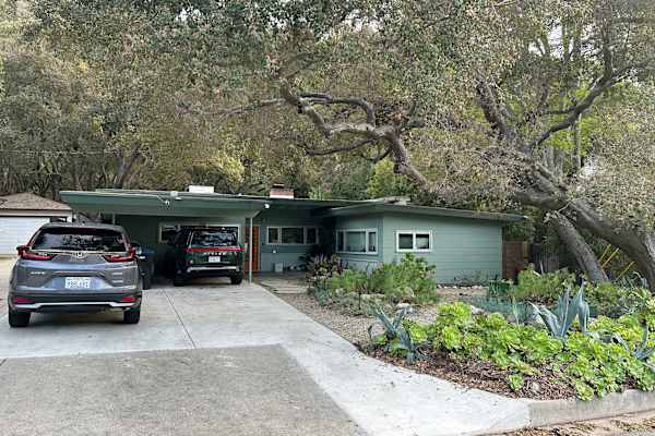 House sit in Eagle Rock, CA, US