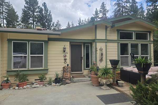 House sit in Idyllwild, CA, US