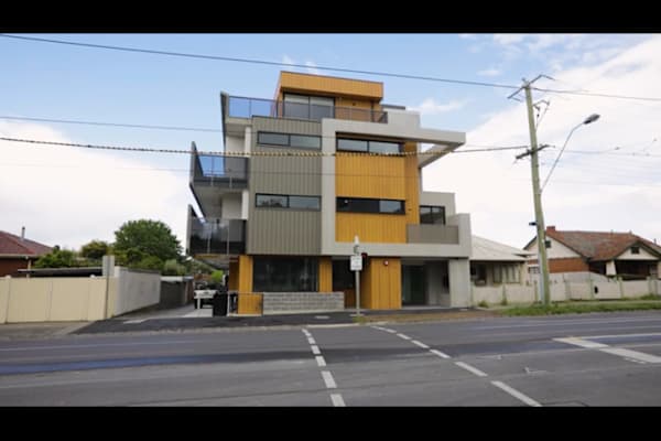 House sit in Melbourne, VIC, Australia