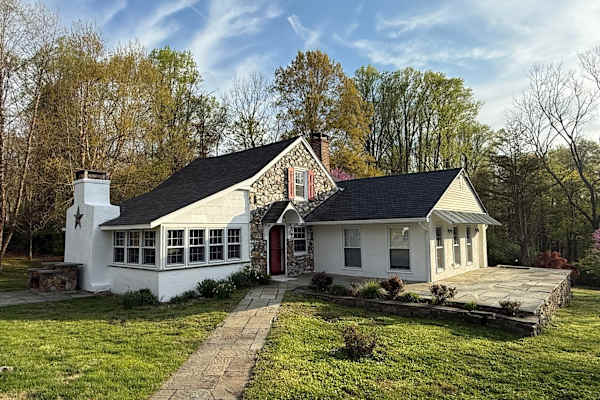 House sit in Philadelphia, PA, US