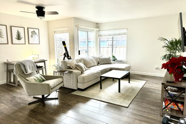 House sit in Vallejo, CA, US