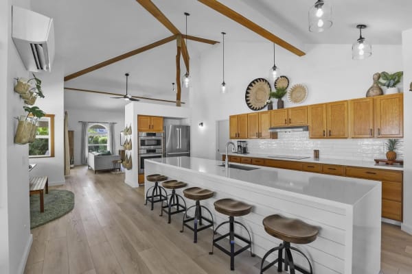 House sit in Waikoloa Village, HI, US